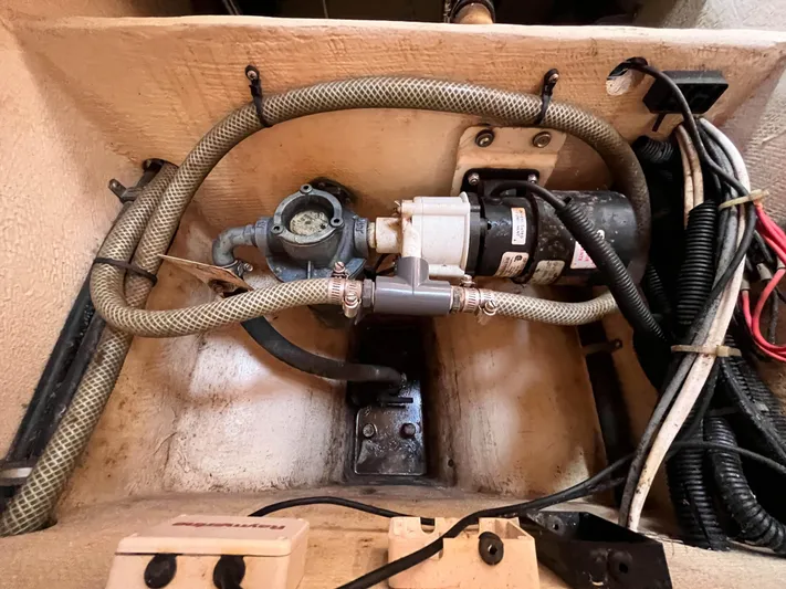 Siren Song Yacht Photos Pics 