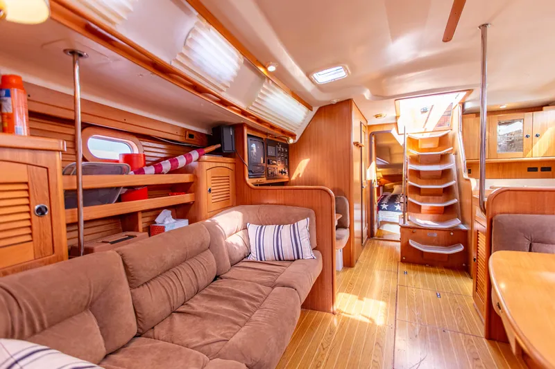 Siren Song Yacht Photos Pics 