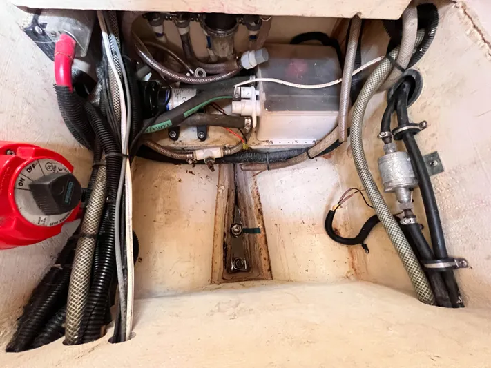 Siren Song Yacht Photos Pics 