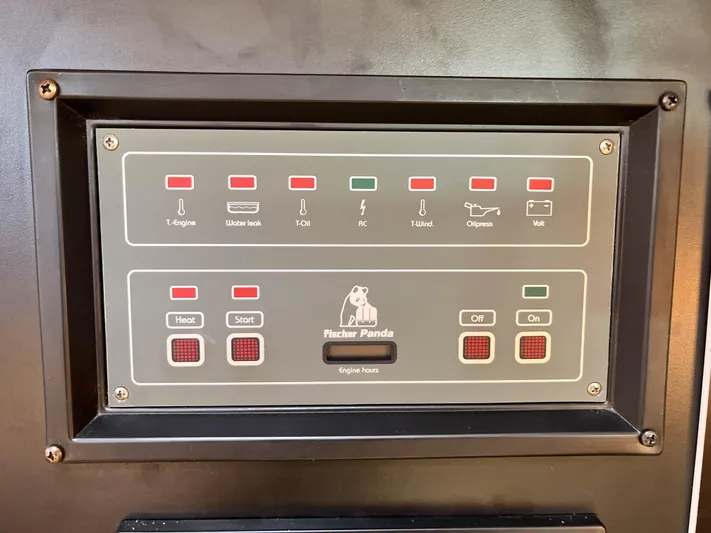 Siren Song Yacht Photos Pics 