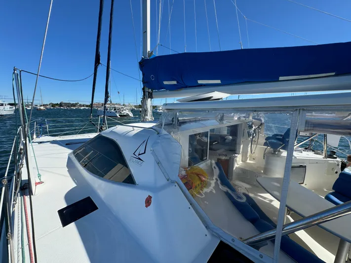 Headquarters Yacht Photos Pics 