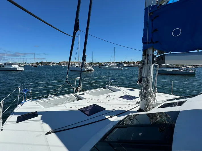 Headquarters Yacht Photos Pics 