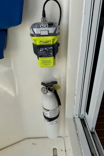 Headquarters Yacht Photos Pics 