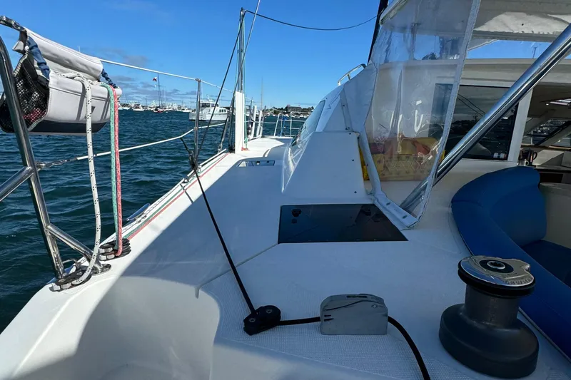 Headquarters Yacht Photos Pics 