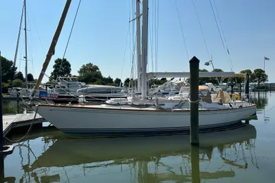 Hinckley Sou'wester 42