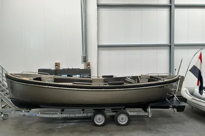 2015 Seafury 800