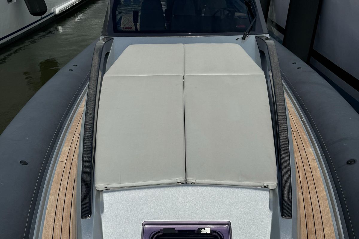 2022 Anvera 42 
