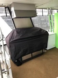 Cruisin (1/5 Share) Yacht Photos Pics Grill on a 2008 Destination Yachts Cruisin houseboat.