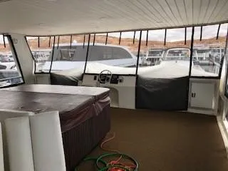 Cruisin (1/5 Share) Yacht Photos Pics Interior of a 2008 Destination Yachts Cruisin yacht with hot tub.