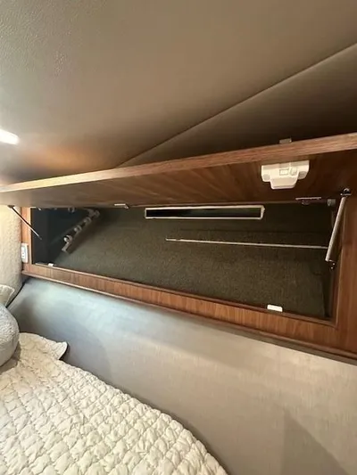 Jet Stream Yacht Photos Pics 