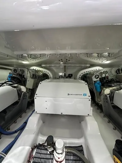 Jet Stream Yacht Photos Pics 