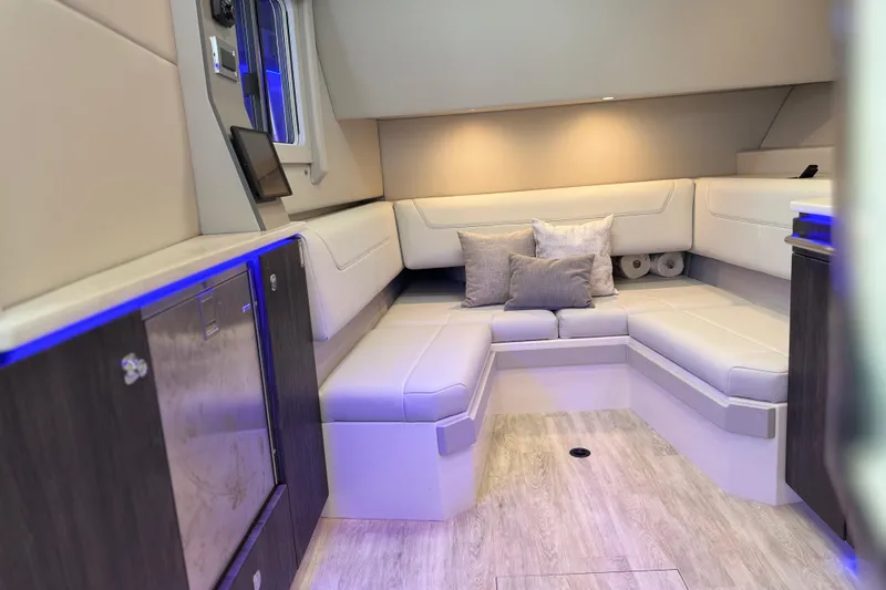 Formula Yacht Photos Pics Luxurious interior of 2023 Formula 400 Super Sport Crossover with plush seating and modern design.