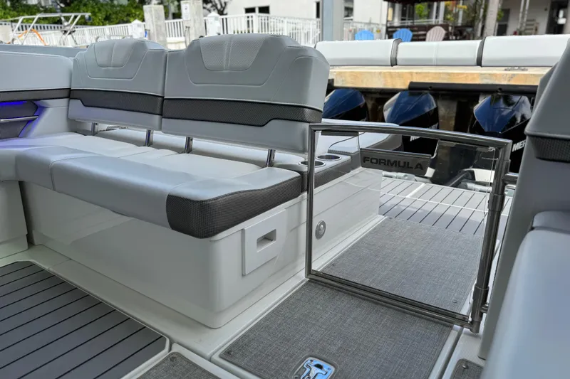 Formula Yacht Photos Pics 2023 Formula 400 Super Sport Crossover boat interior with sleek seating and modern design.