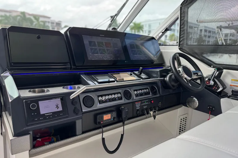 Formula Yacht Photos Pics 2023 Formula 400 Super Sport Crossover helm with advanced navigation and control systems.