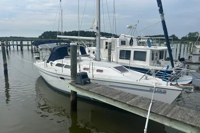 Catalina 350
