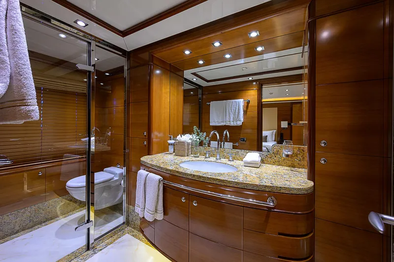 Seascape V Yacht Photos Pics 