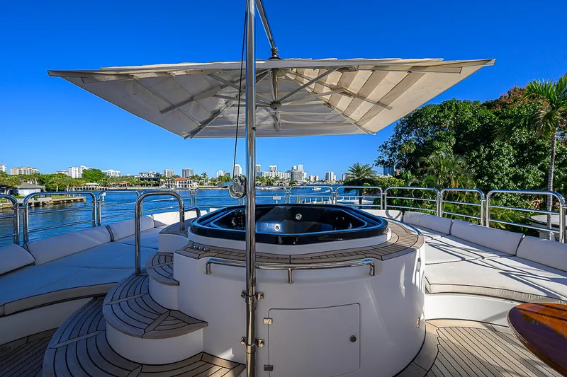 Seascape V Yacht Photos Pics 