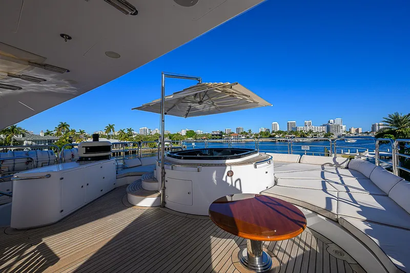 Seascape V Yacht Photos Pics 