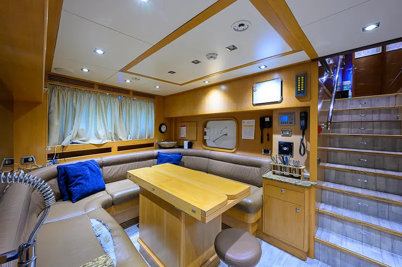 Seascape V Yacht Photos Pics 