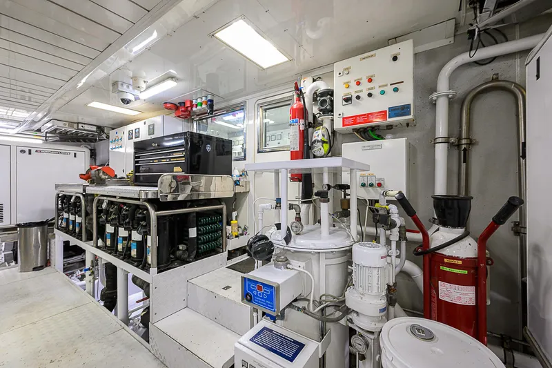 Seascape V Yacht Photos Pics 