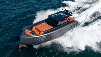 Yacht