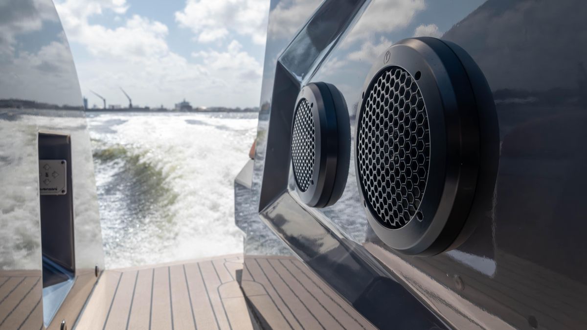 2022 Vanquish Yachts 45 