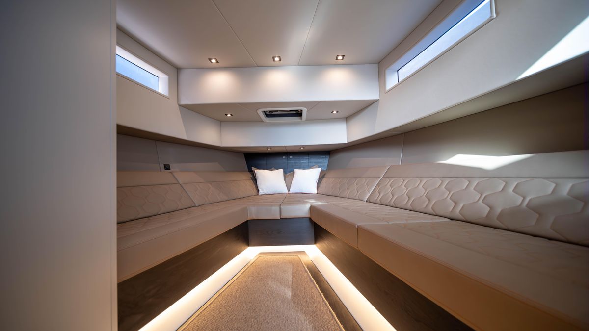 2022 Vanquish Yachts 45 