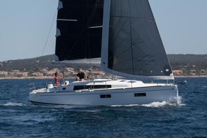 2024 Beneteau Oceanis 38.1