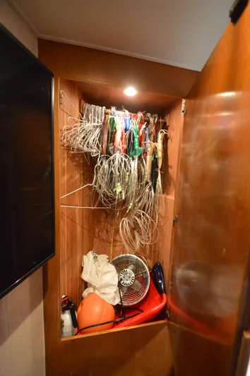 Fish Repellent Yacht Photos Pics 