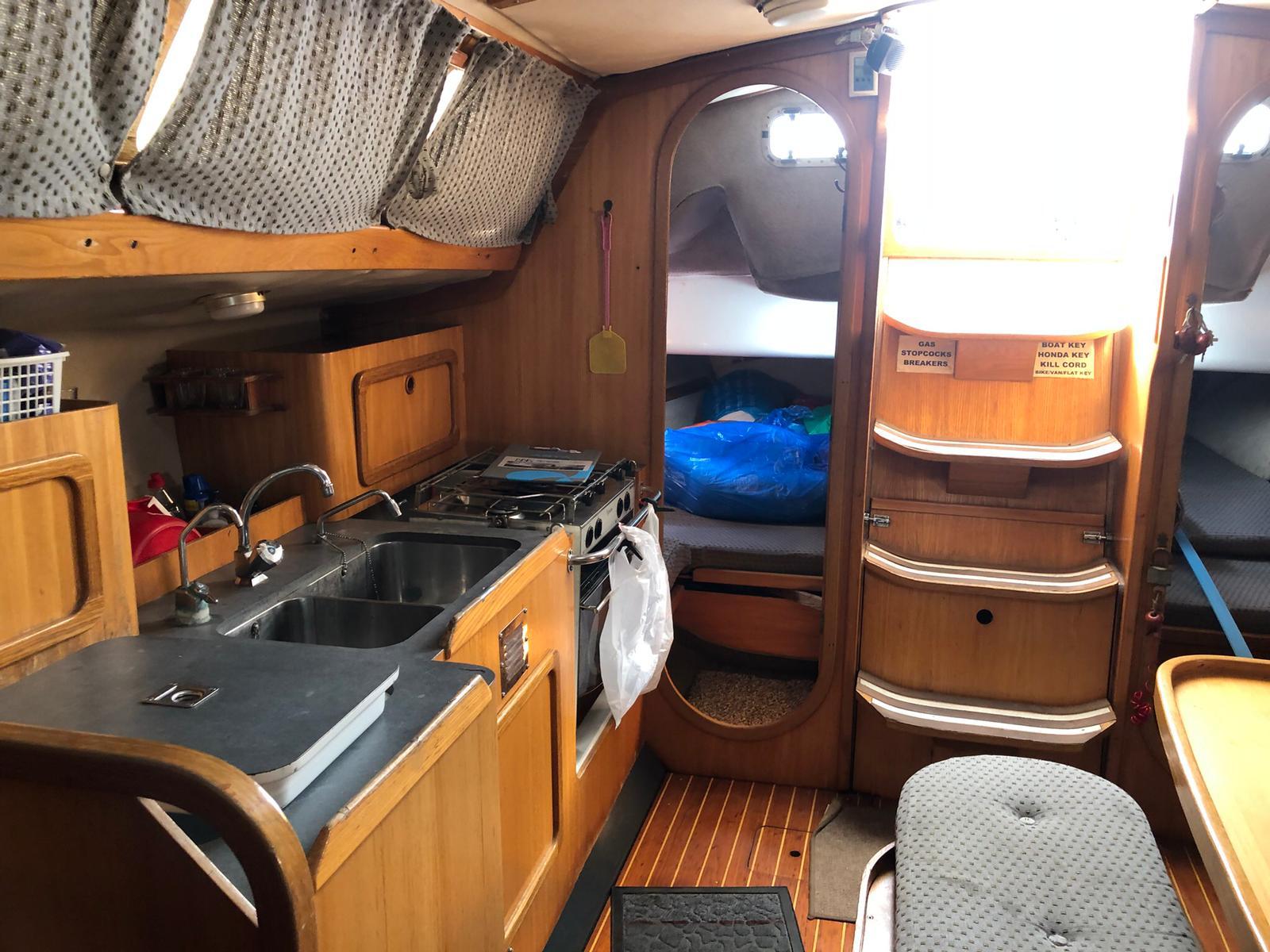 1989 Feeling 346 Cruiser for sale YachtWorld
