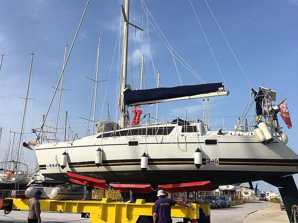 1989 Feeling 346 Cruiser for sale YachtWorld