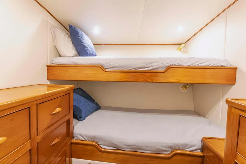 Brown Eyed Girl Yacht Photos Pics 