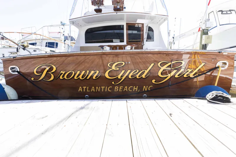 Brown Eyed Girl Yacht Photos Pics 