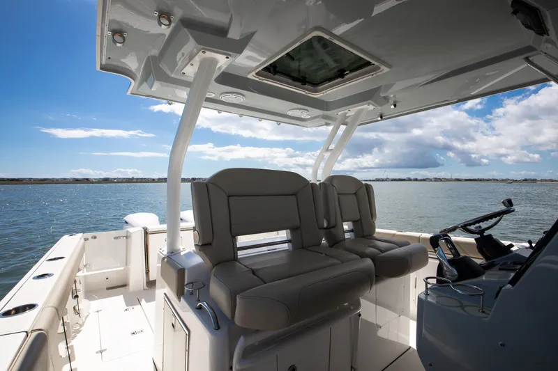 Plan B Yacht Photos Pics 