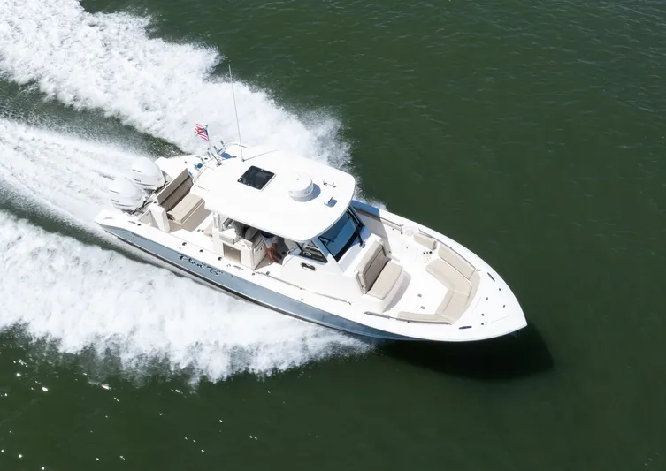 Plan B Yacht Photos Pics 