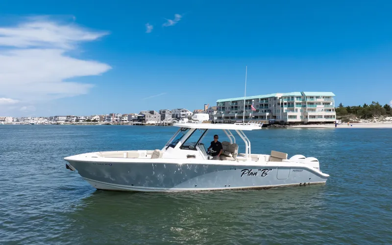 Plan B Yacht Photos Pics 