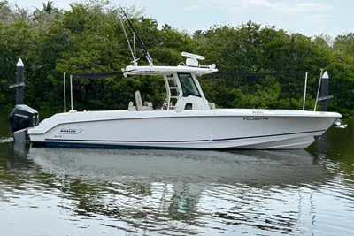 Boston Whaler 330 Outrage