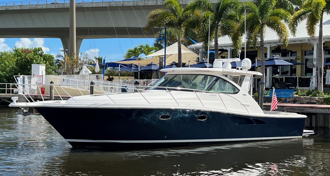 2019 Tiara Yachts 39