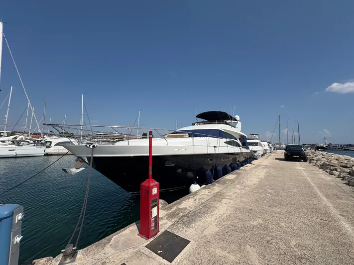  Yacht Photos Pics 