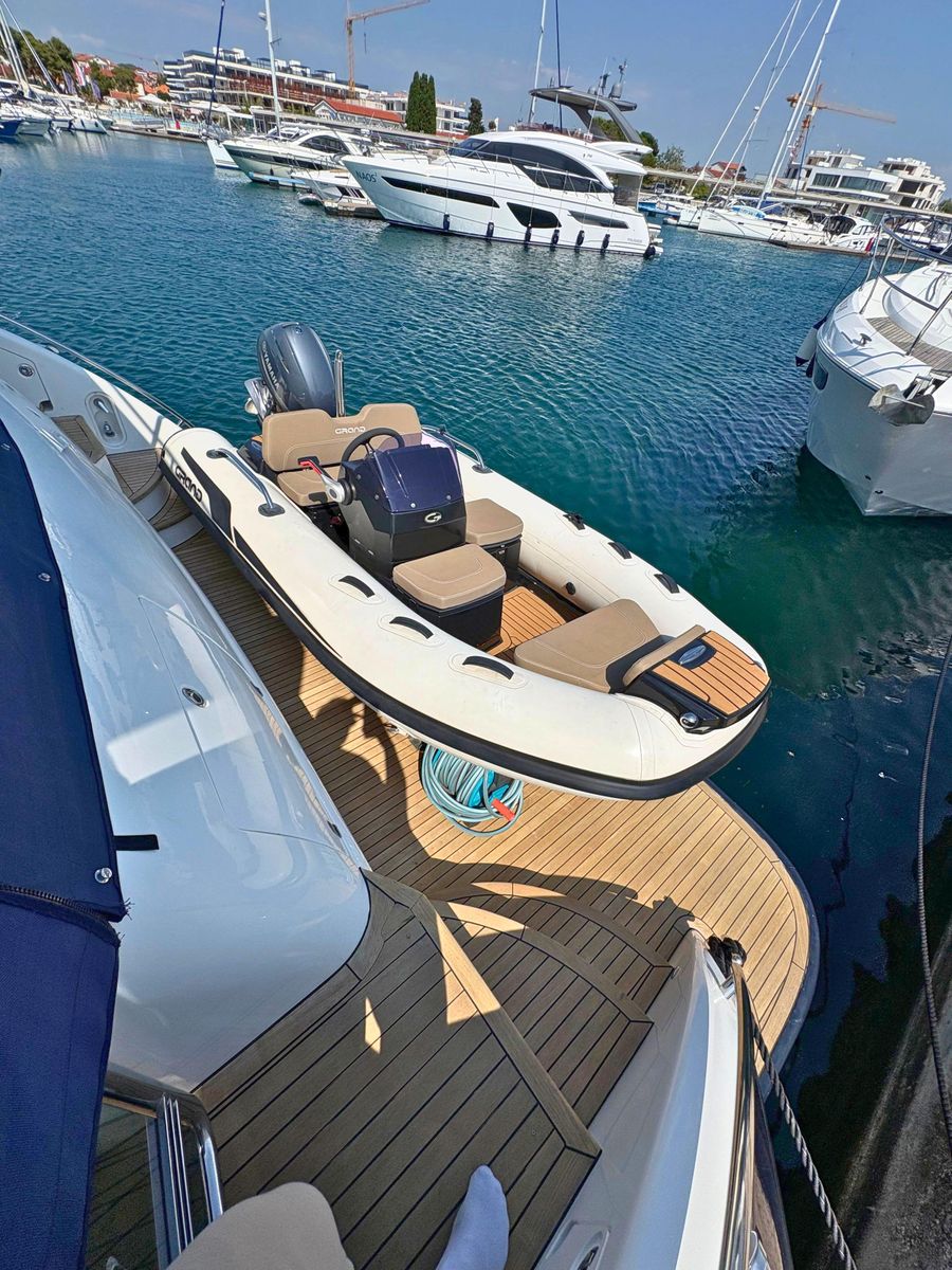 2007 Princess 70 