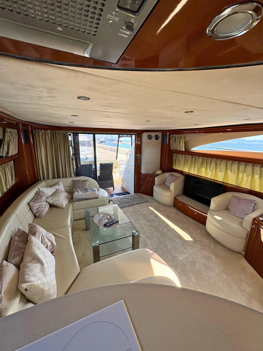 2007 Princess 70 
