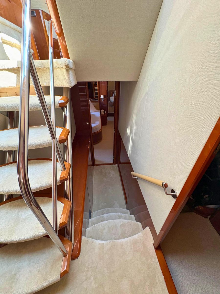 2007 Princess 70 