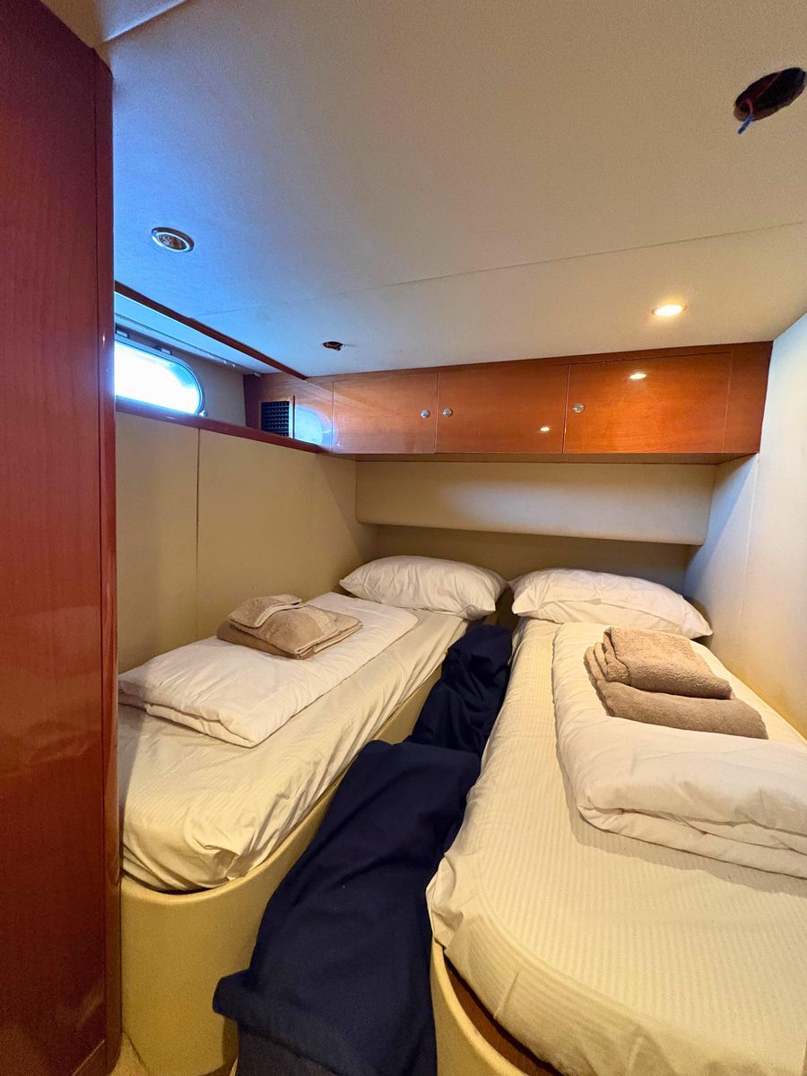 2007 Princess 70 