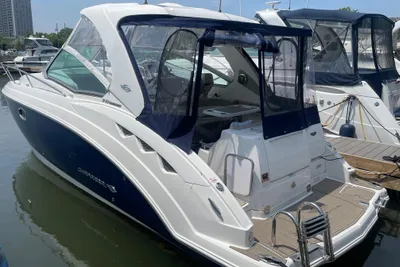 Chaparral 310 Signature
