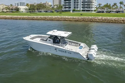 Sedna 37 Open
