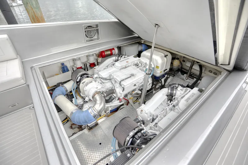 Incoming Trade Yacht Photos Pics 