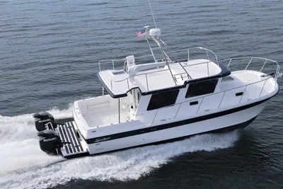 SeaSport 3200 Pacific