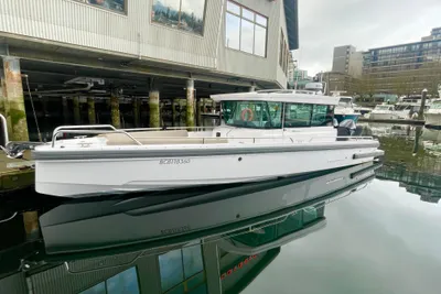 Axopar 28 CABIN