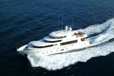 Johnson 110 Motor Yacht