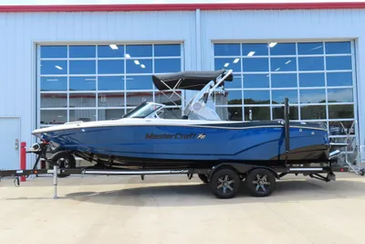 MasterCraft XT25